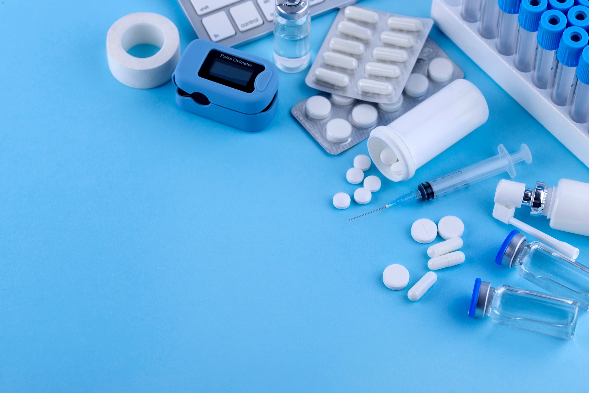 high-angle-medical-items-arrangement